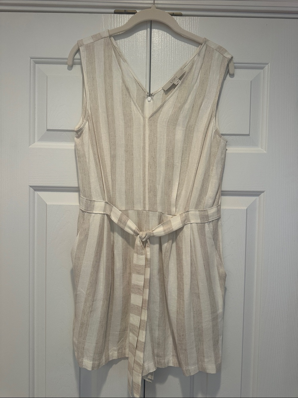 LOFT Cream and Tan Striped Tie-Waist Romper size 4